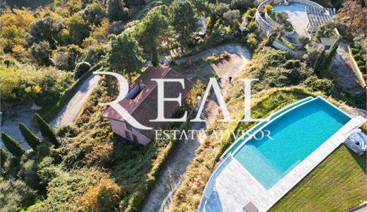 Villa in vendita a Montignoso